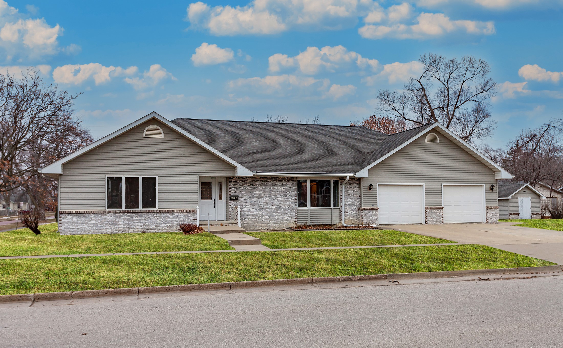 818 Rapids Street, Adel, Iowa image 32