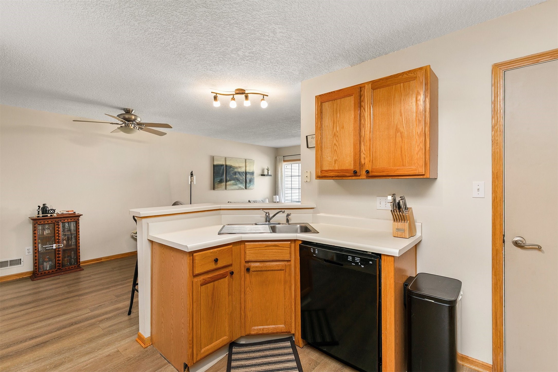 1305 SE Delaware Avenue #4, Ankeny, Iowa image 8