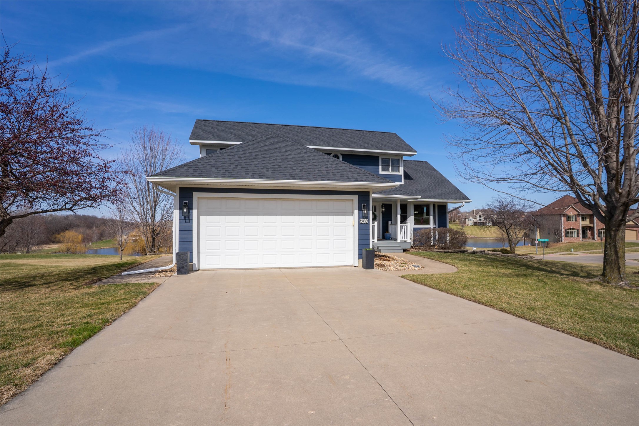1202 Shadow Lane