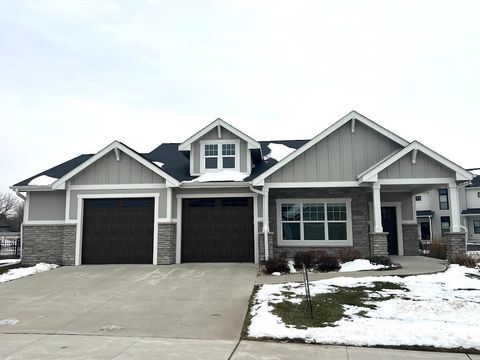 2426 SW Vineyard Lane Ankeny IA 50023
