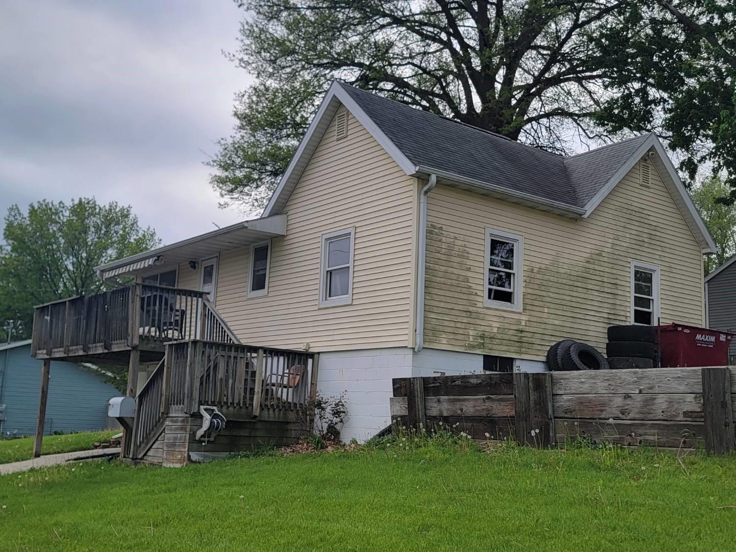 606 S 5th Street
