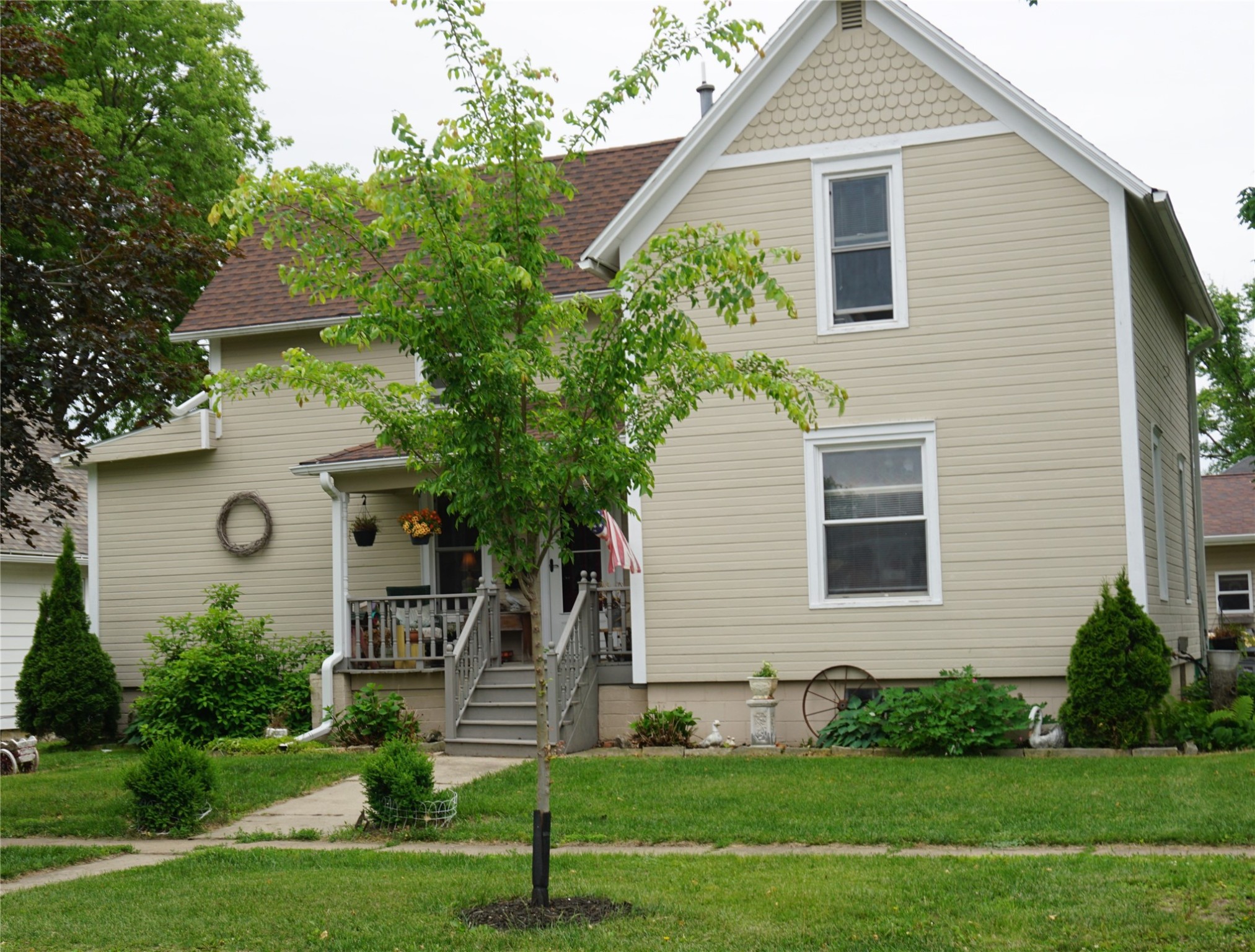 318 W Green Street, Winterset, Iowa image 2