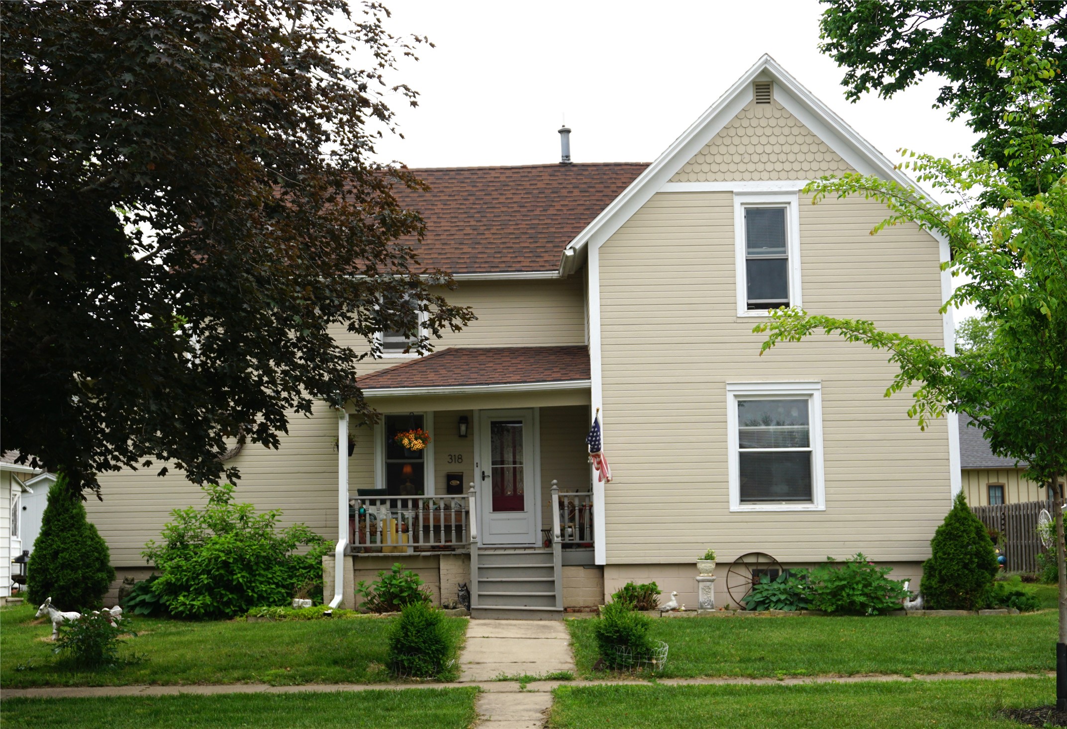 318 W Green Street, Winterset, Iowa image 1