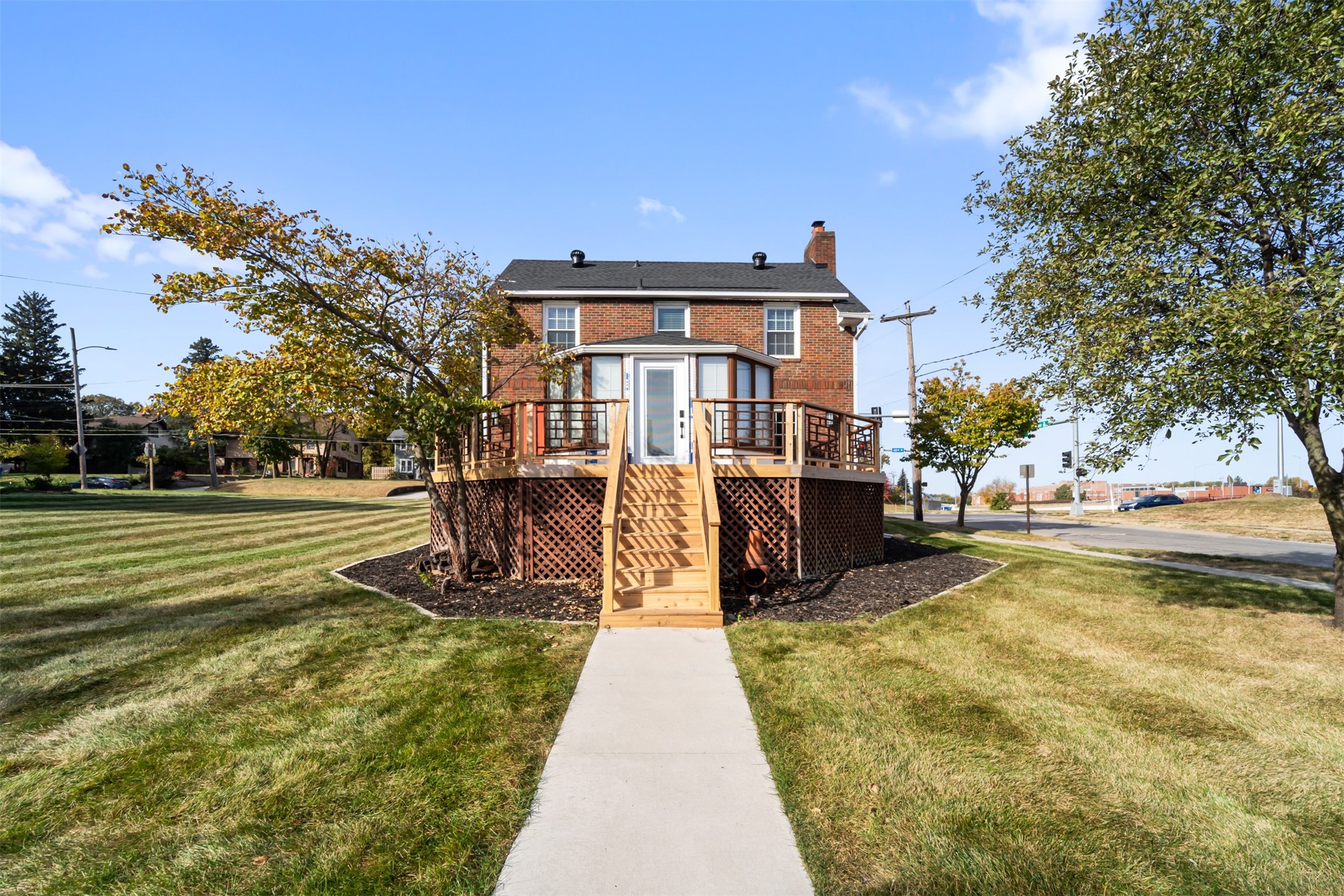 689 42nd Street, Des Moines, Iowa image 25