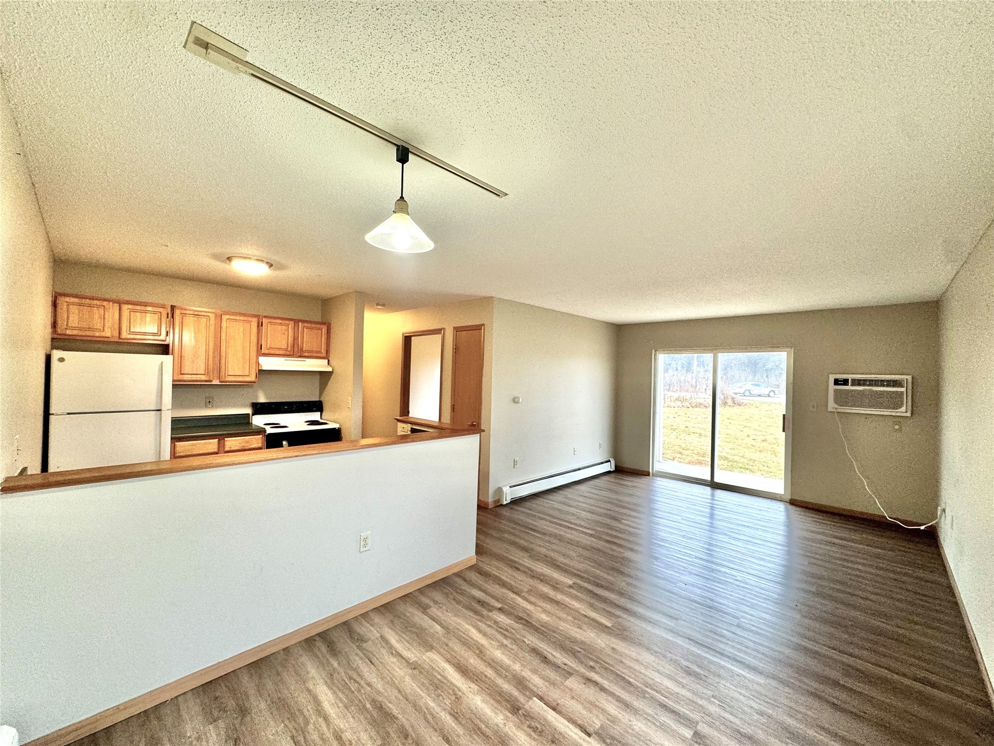 400 13th NW Oelwein Avenue