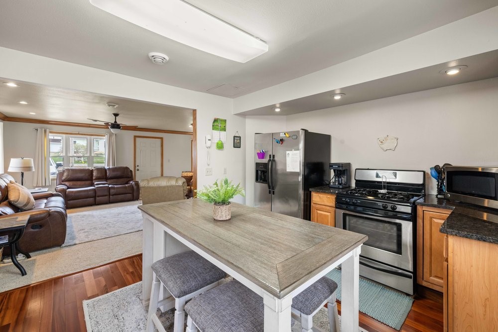 4755 NE 30th Street, Des Moines, Iowa image 9