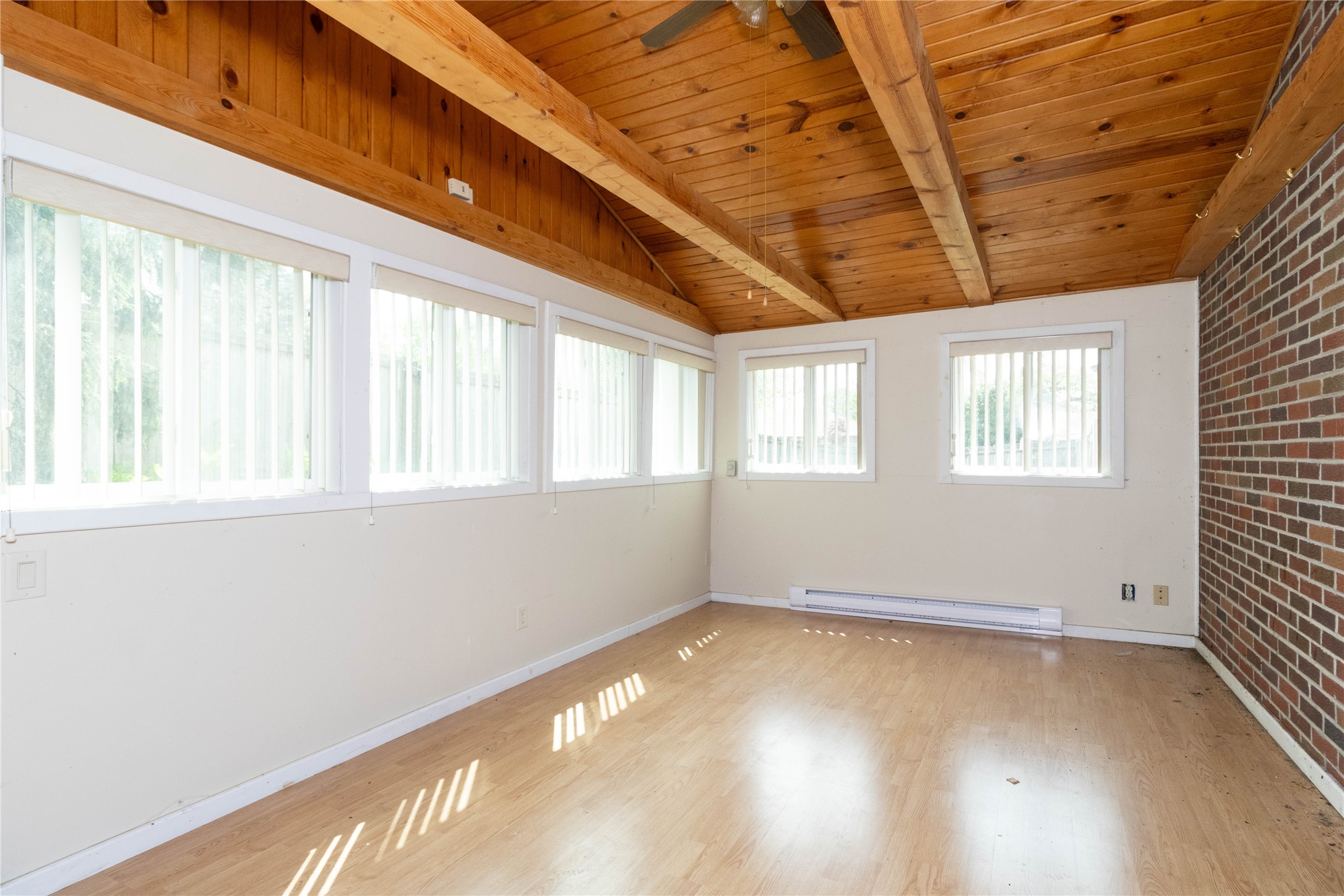 6916 Colby Avenue, Windsor Heights, Iowa image 17