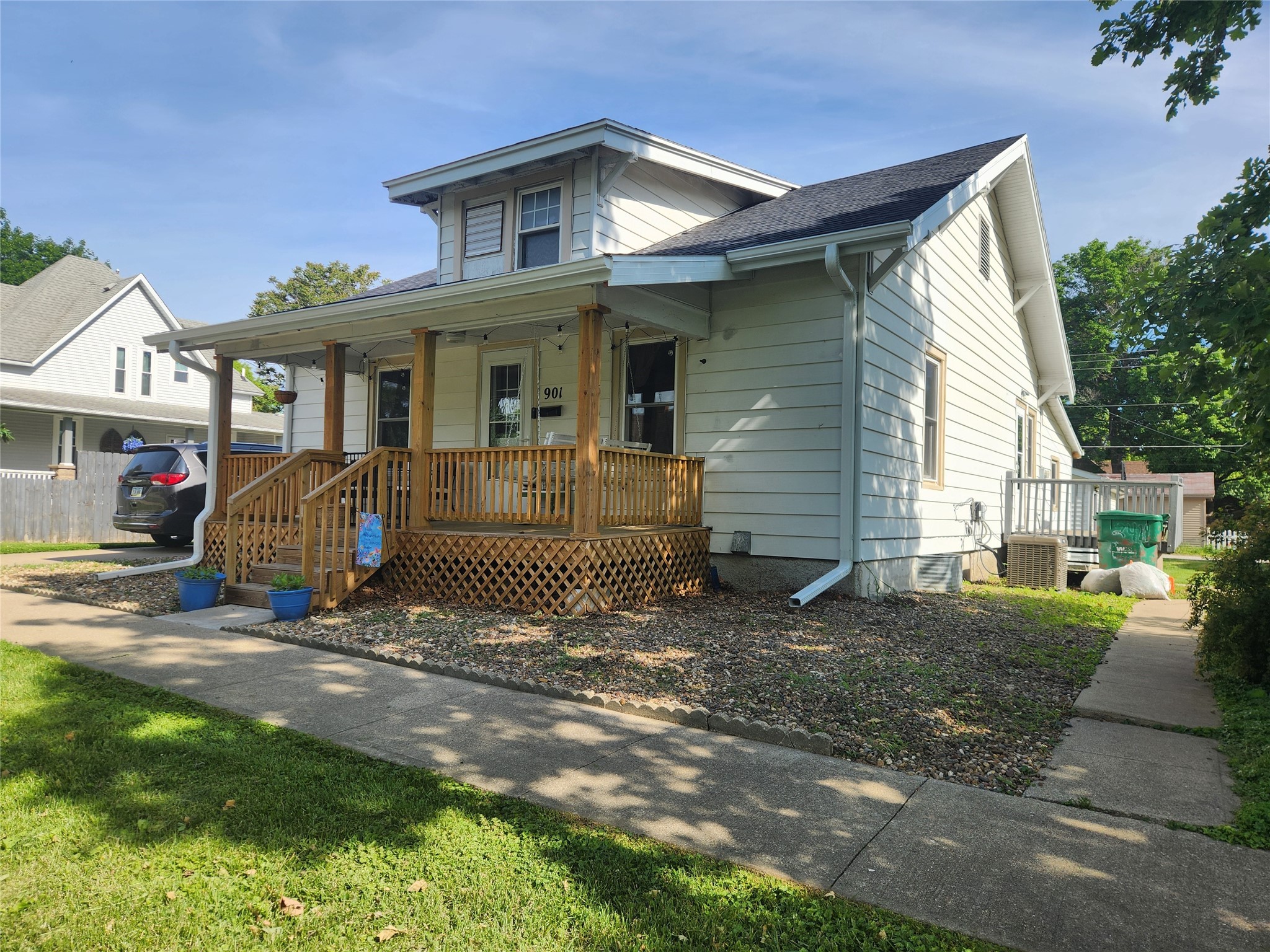 901 E Montgomery Street, Knoxville, Iowa image 1