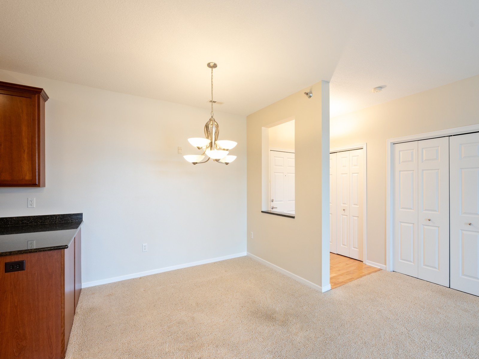 3031 Grand Avenue #211, Des Moines, Iowa image 9