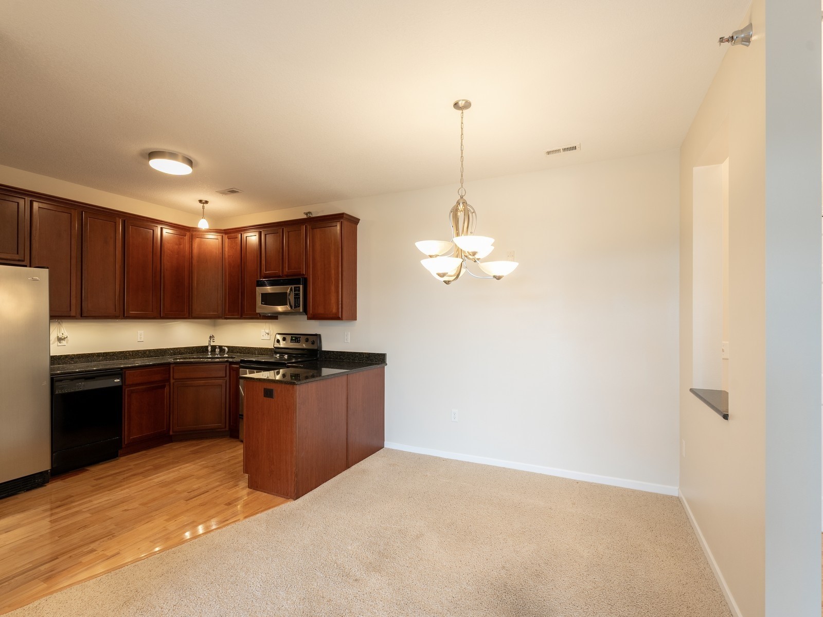 3031 Grand Avenue #211, Des Moines, Iowa image 8