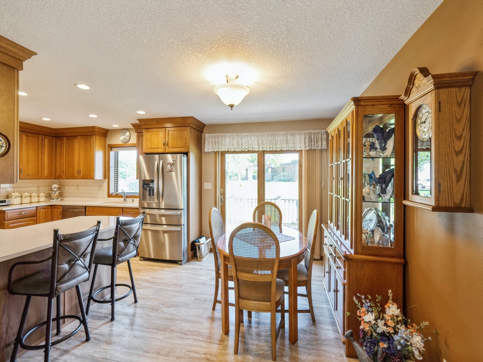 1722 N 10th Avenue, Newton, Iowa image 5