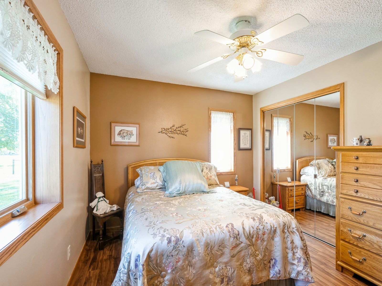 1722 N 10th Avenue, Newton, Iowa image 12
