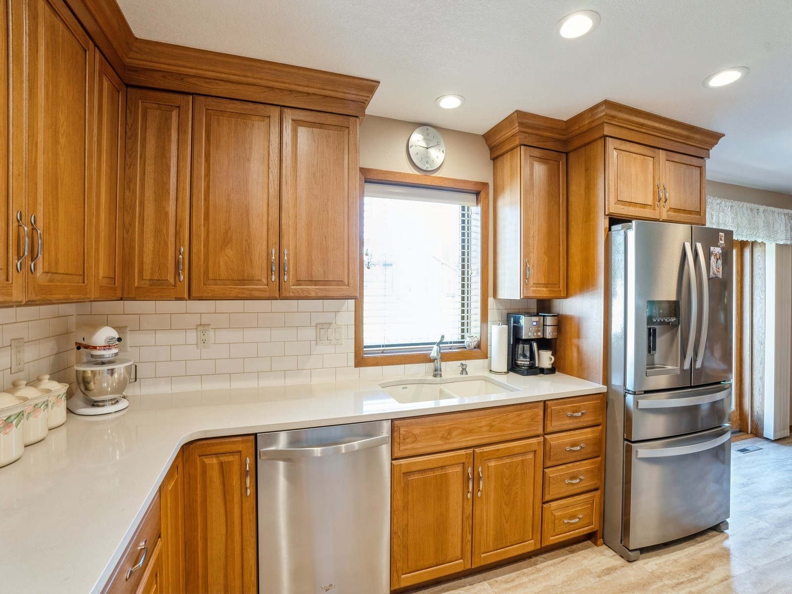 1722 N 10th Avenue, Newton, Iowa image 9