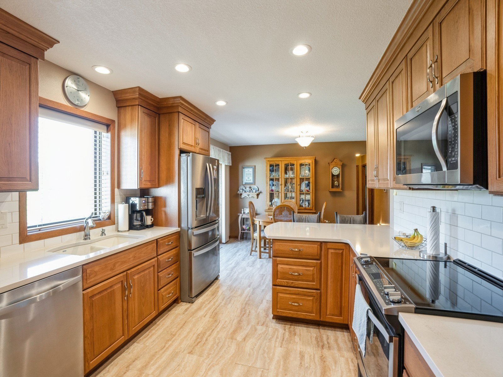 1722 N 10th Avenue, Newton, Iowa image 8