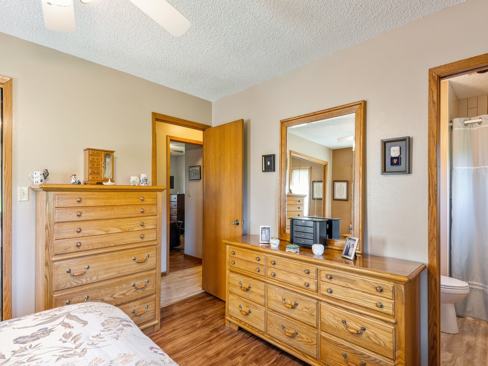 1722 N 10th Avenue, Newton, Iowa image 13
