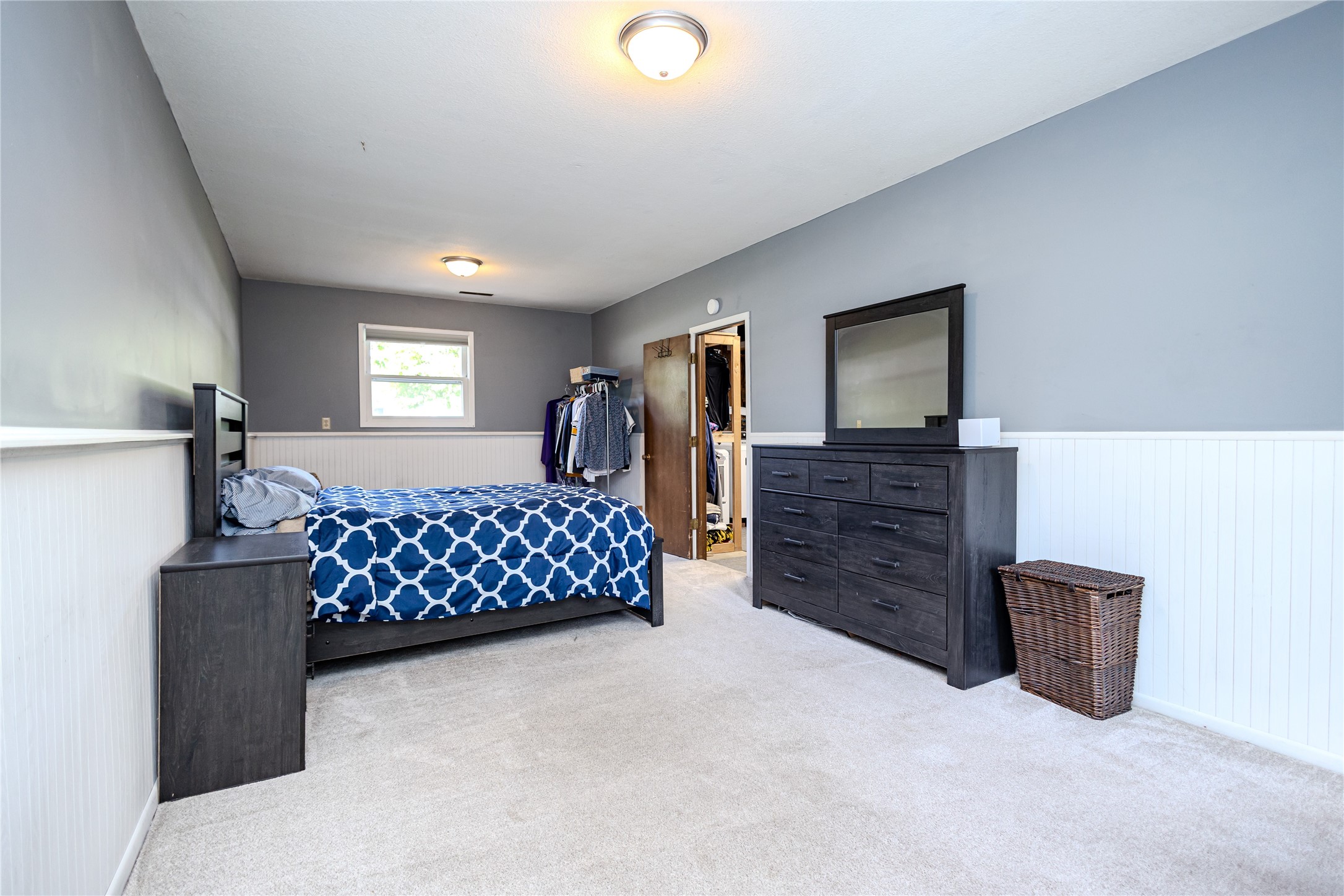 7124 Twana Drive, Urbandale, Iowa image 32