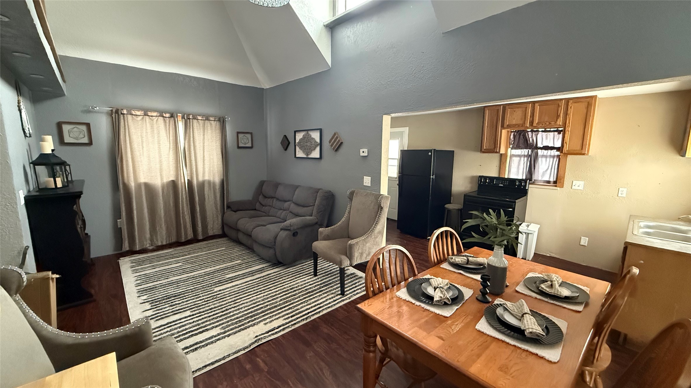 704/706 SE 6th Street