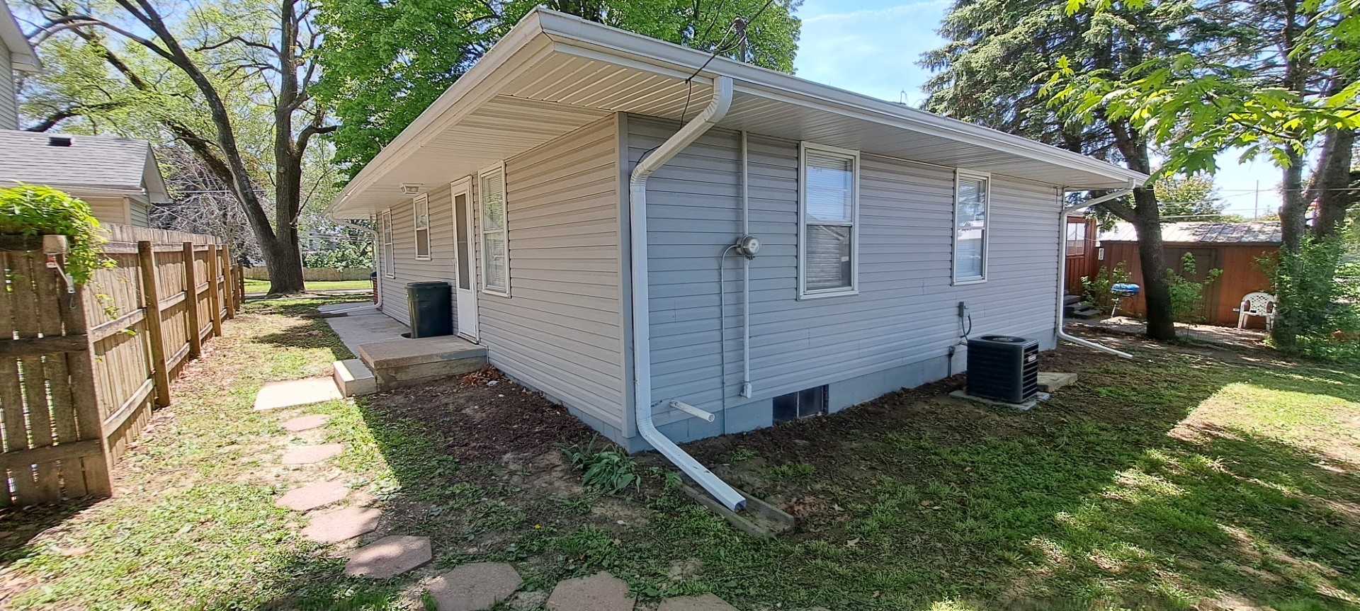 905 W Robinson Street, Knoxville, Iowa image 3