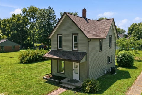 Homes For Sale - 119 Sycamore Street<br/> Cambridge, IA 50046