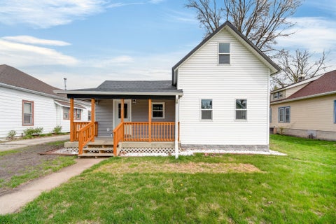 Homes For Sale - 1918 Warford Street<br/> Dallas County, Perry, IA 50220