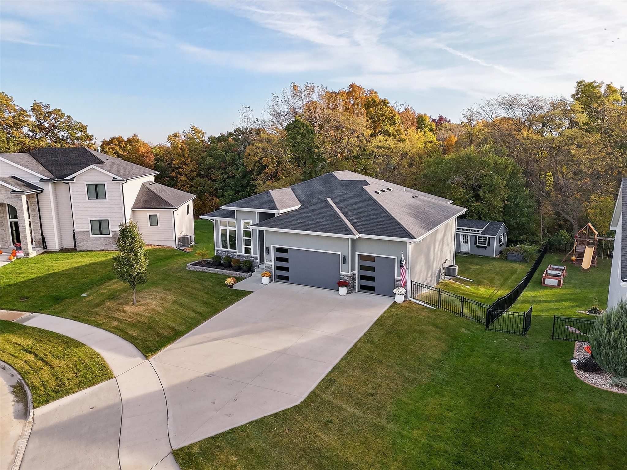 2213 NE Heritage Drive