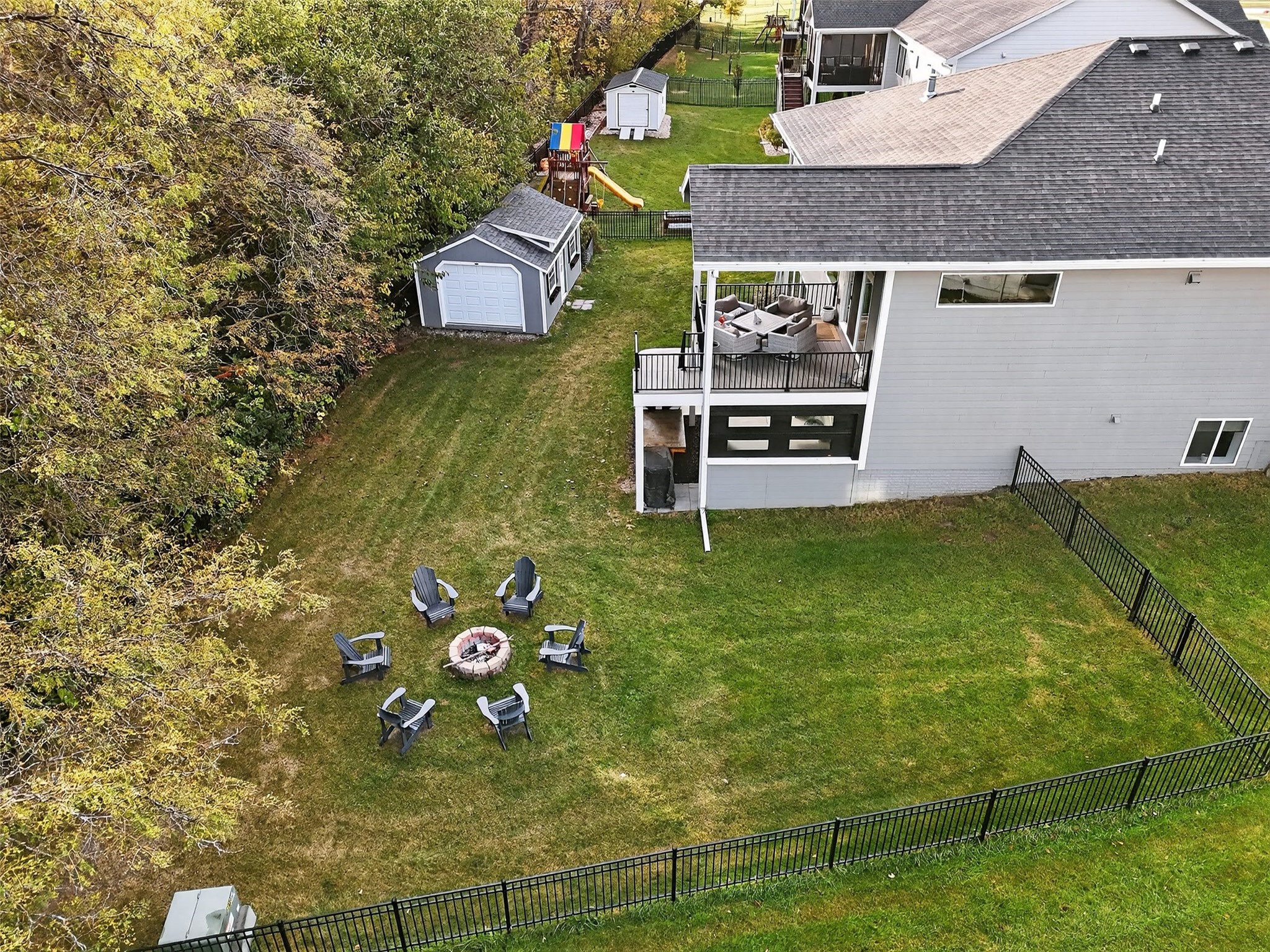 2213 NE Heritage Drive