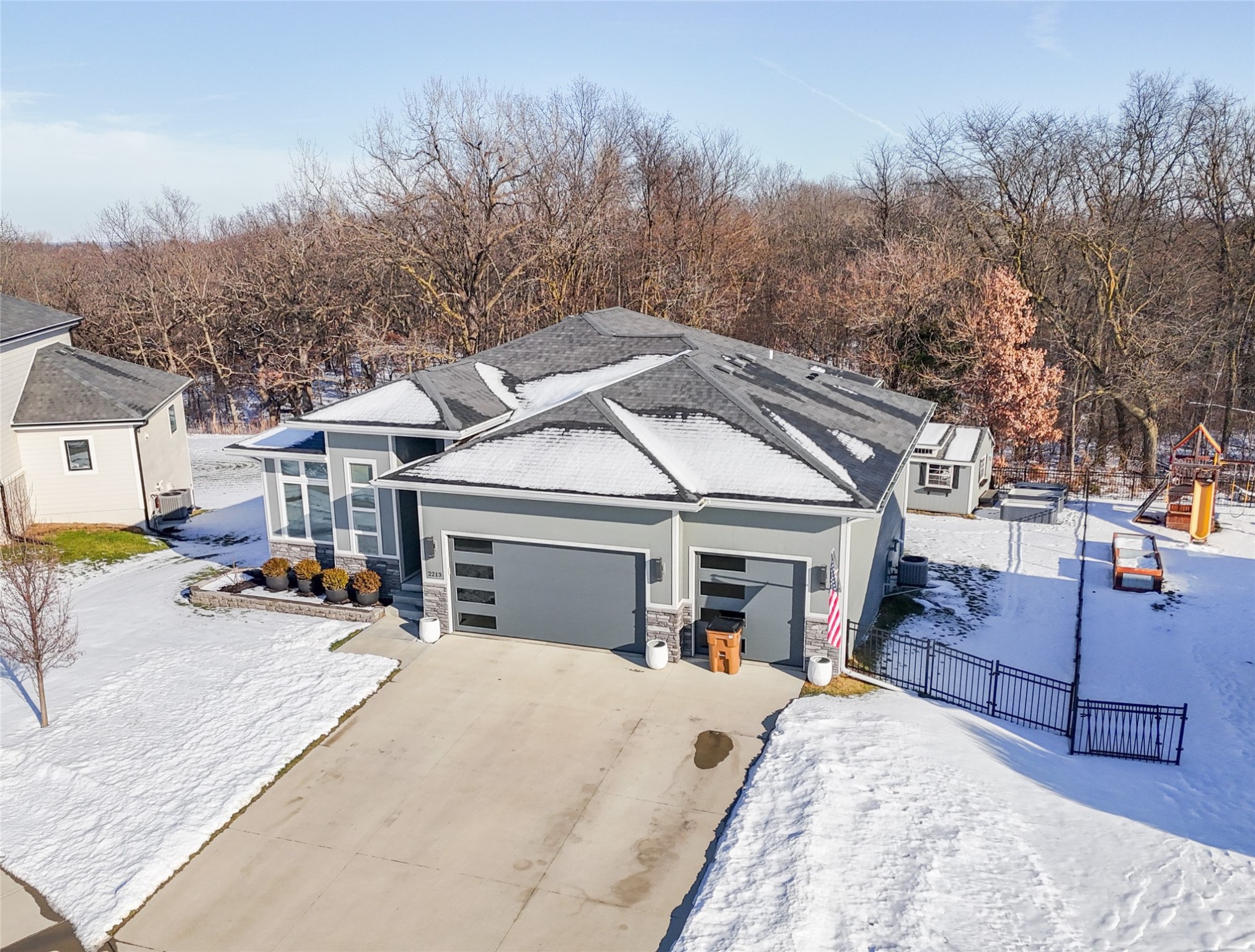 2213 NE Heritage Drive