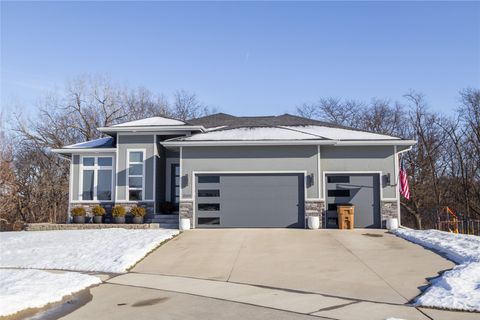 2213 NE Heritage Drive Grimes IA 50111