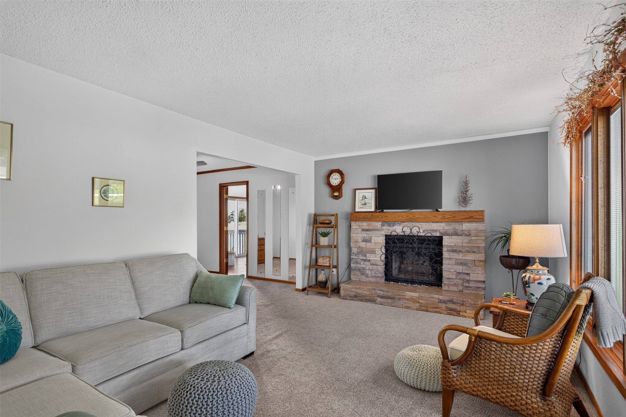 2423 NE 88th Street