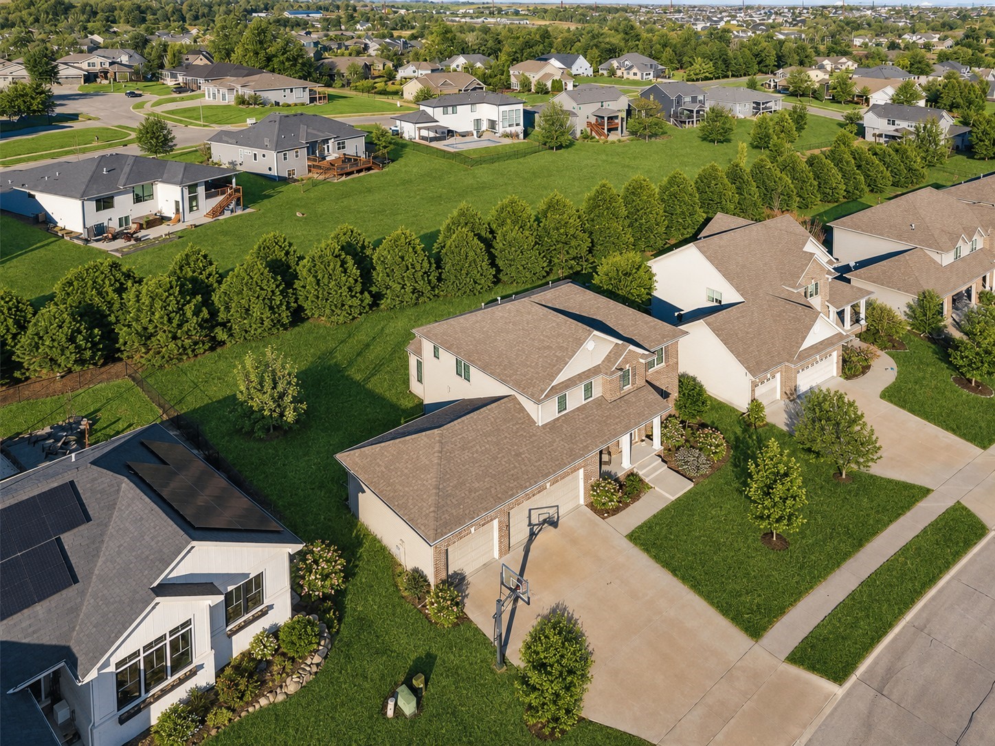 16103 Hickory Lane