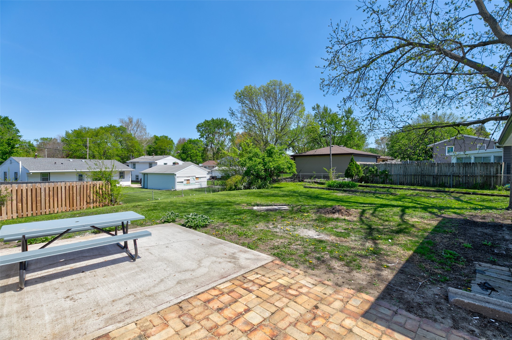 2923 E 40th Street, Des Moines, Iowa image 28
