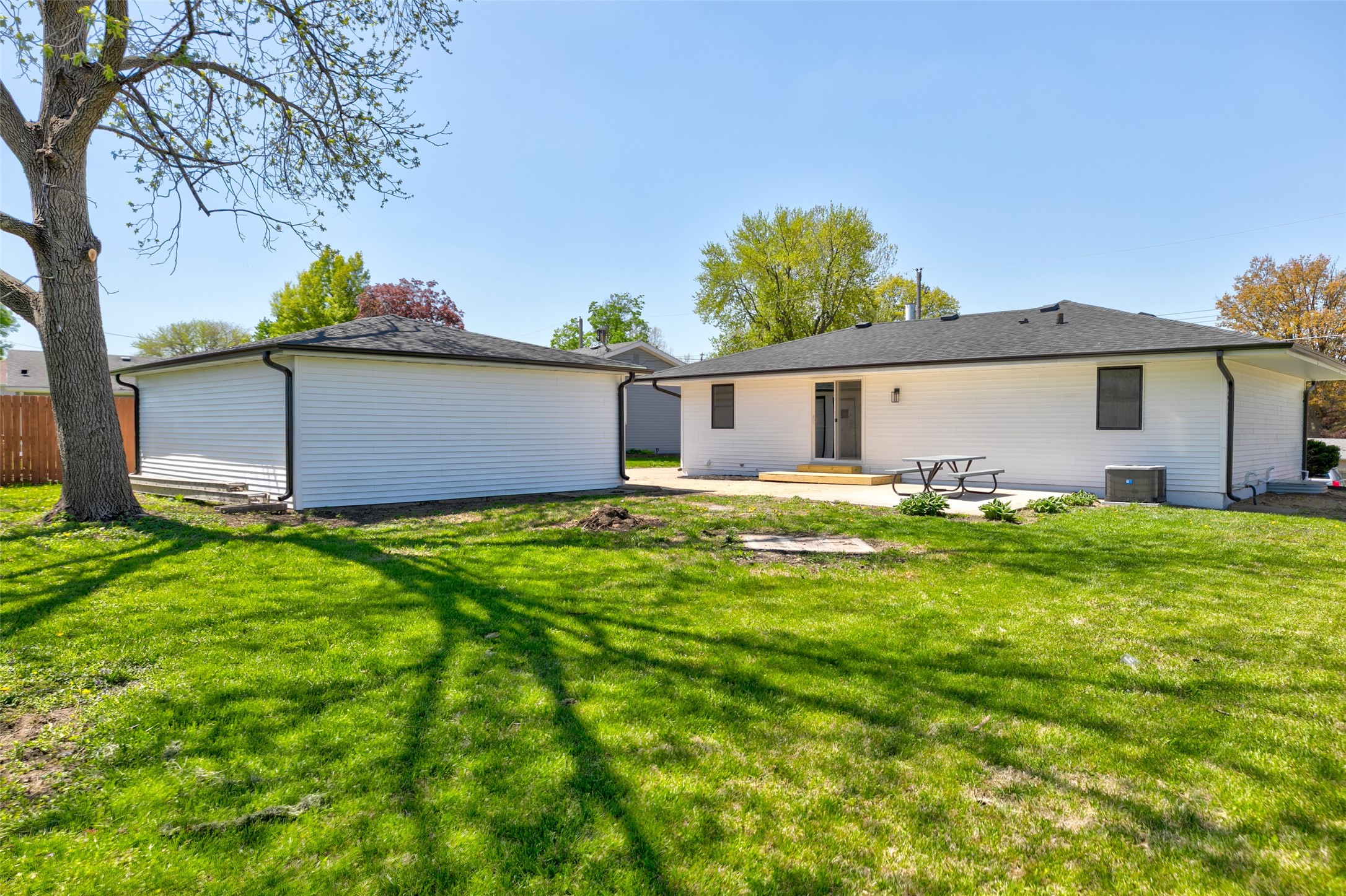 2923 E 40th Street, Des Moines, Iowa image 26