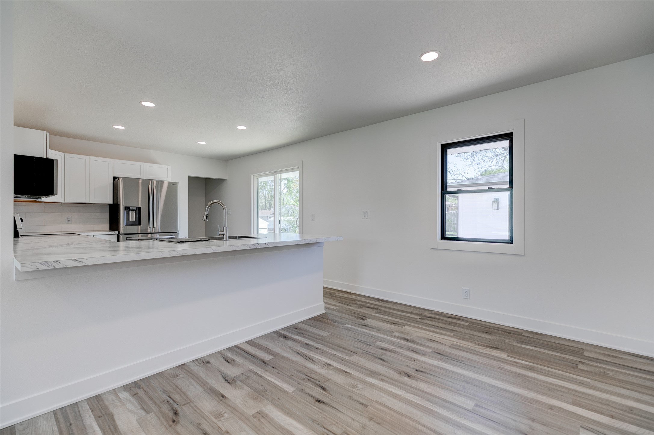 2923 E 40th Street, Des Moines, Iowa image 7