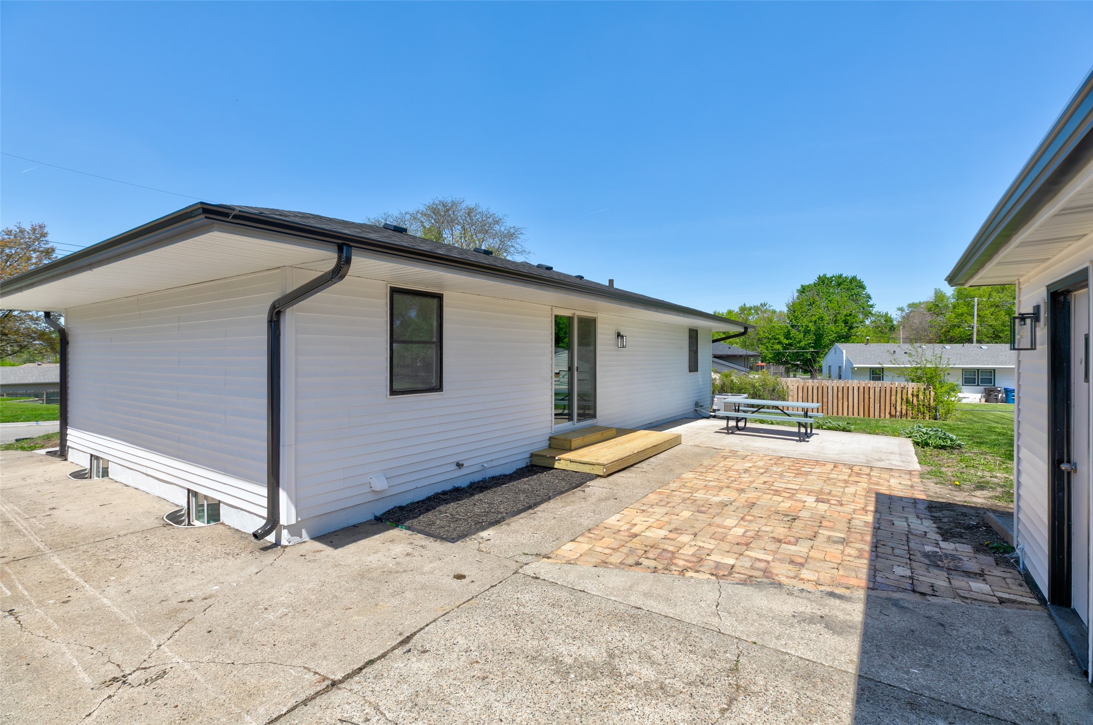2923 E 40th Street, Des Moines, Iowa image 29