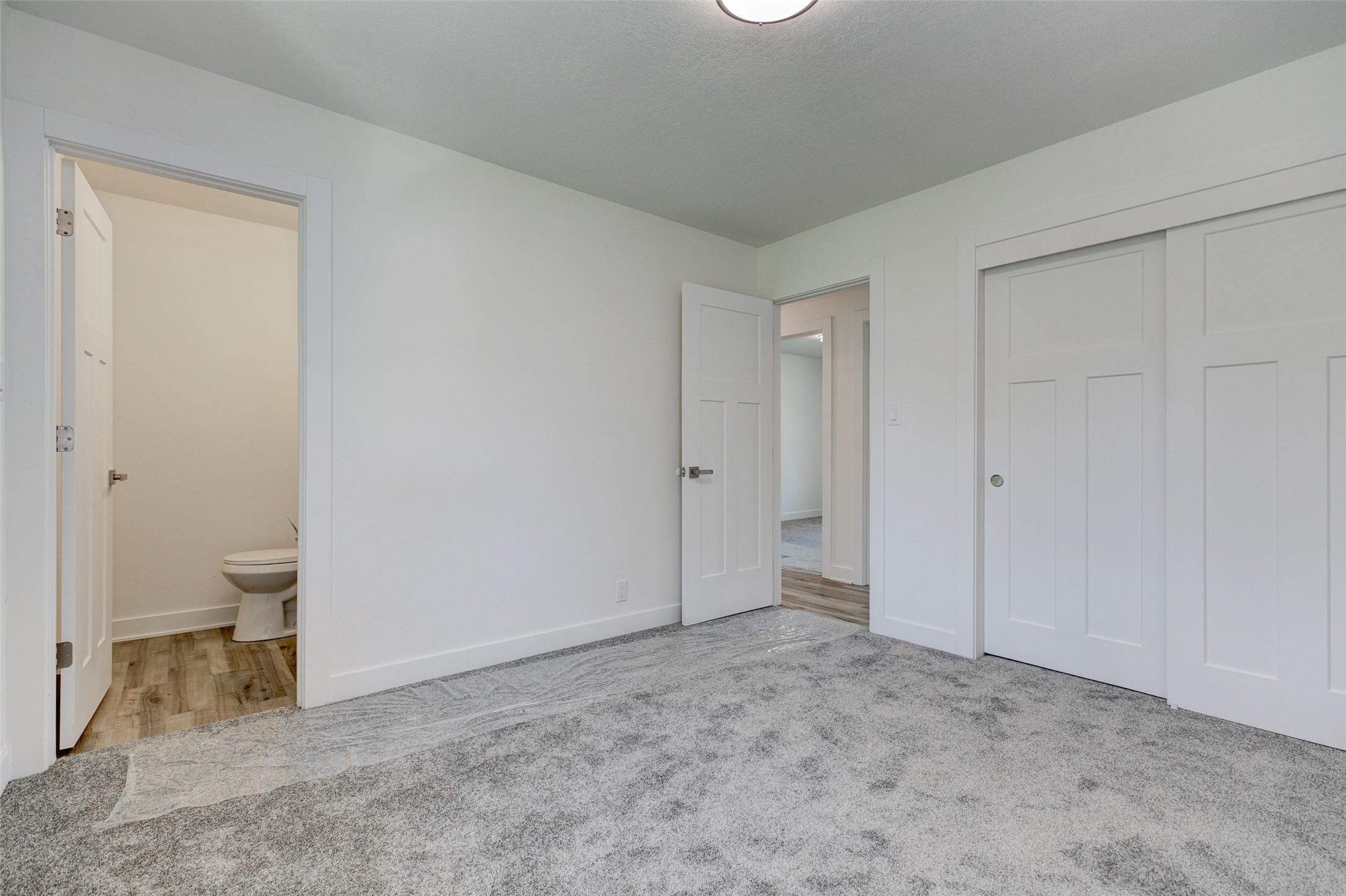 2923 E 40th Street, Des Moines, Iowa image 12