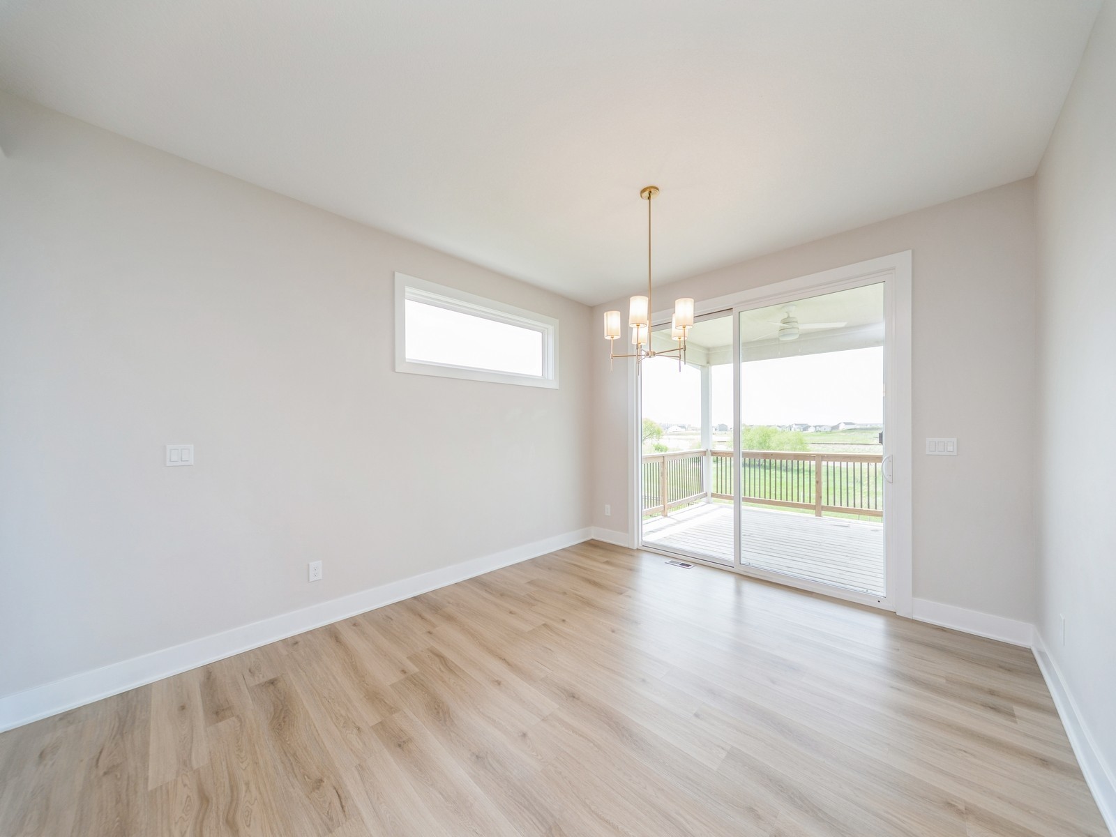 460 NW Gracewood Drive, Waukee, Iowa image 12