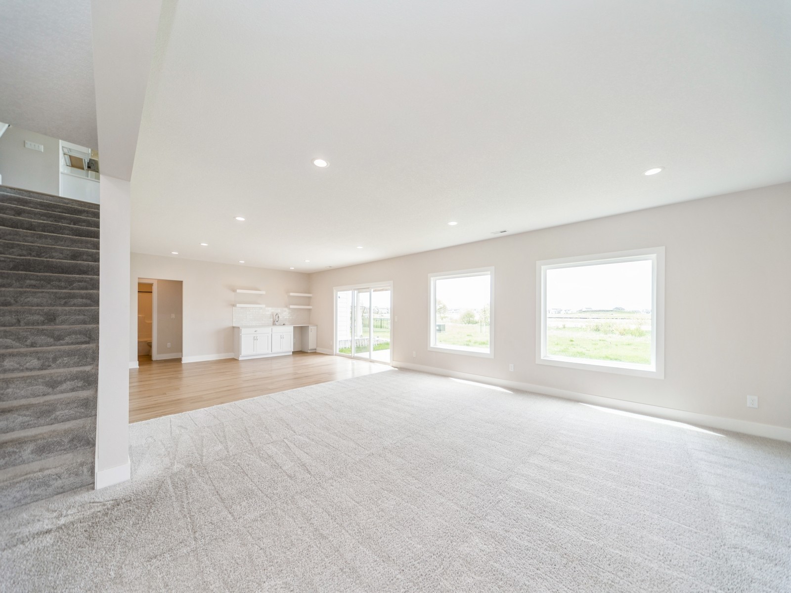 460 NW Gracewood Drive, Waukee, Iowa image 24