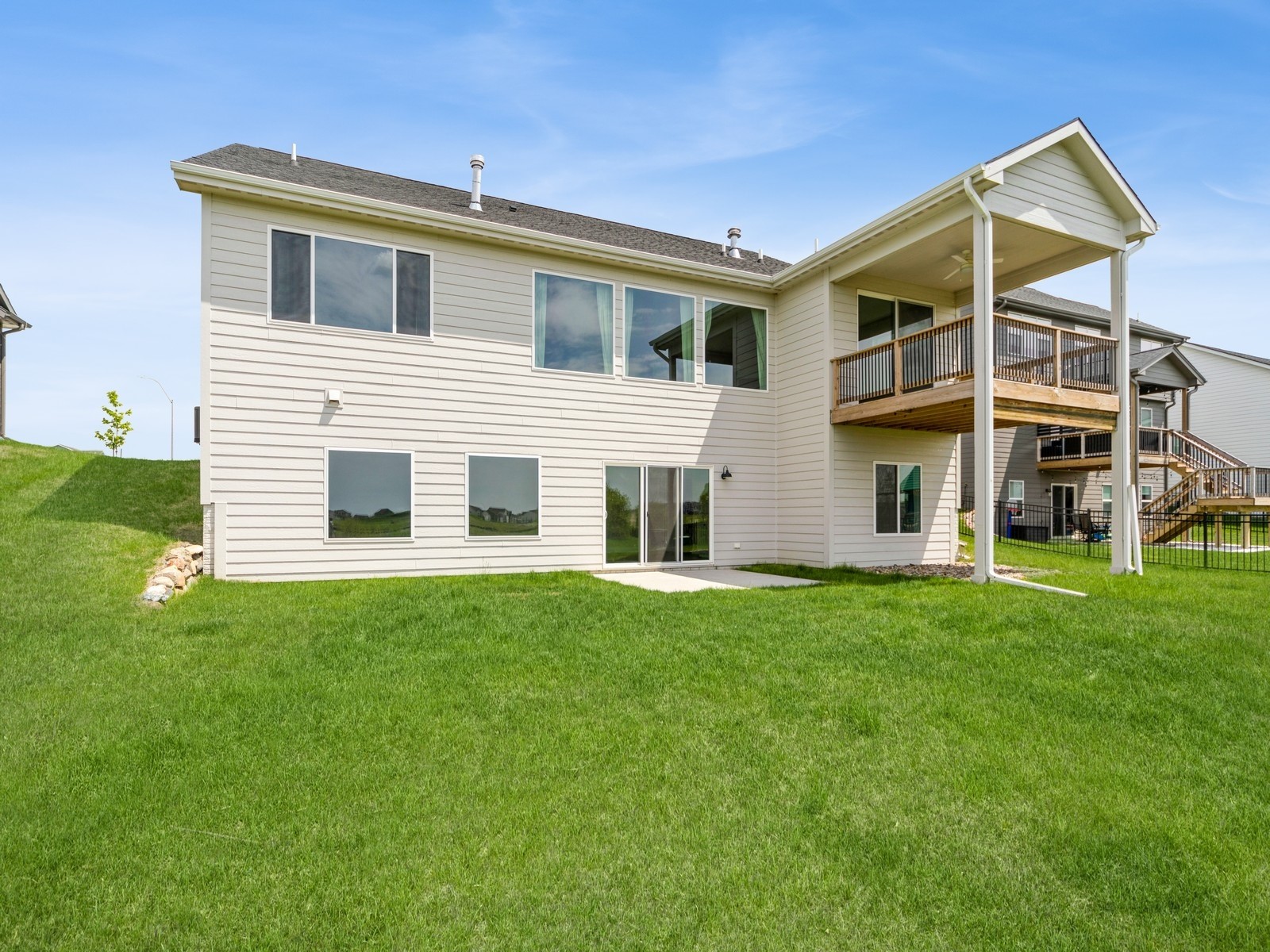 460 NW Gracewood Drive, Waukee, Iowa image 33