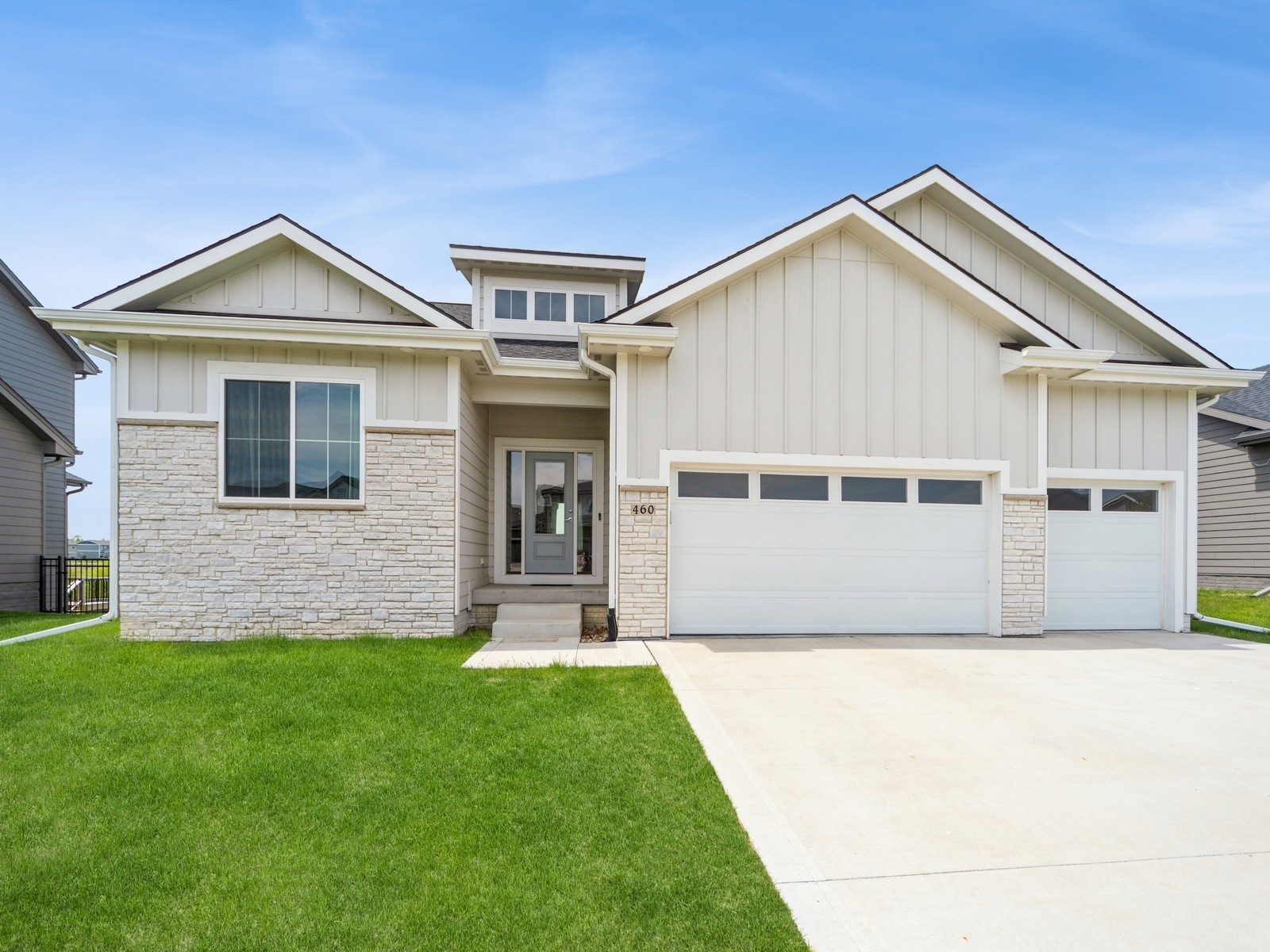 460 NW Gracewood Drive, Waukee, Iowa image 3