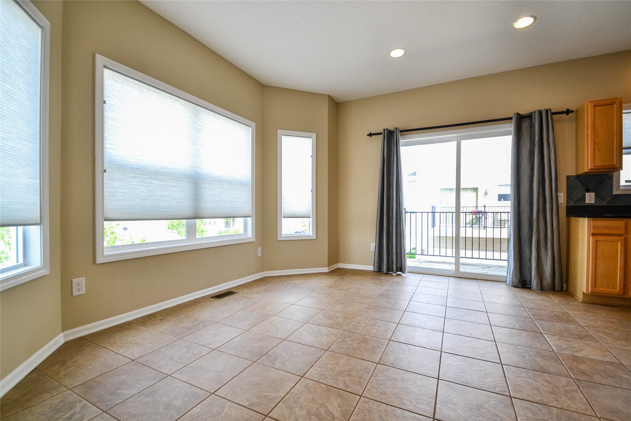9160 Greenspire Drive #118, West Des Moines, Iowa image 7