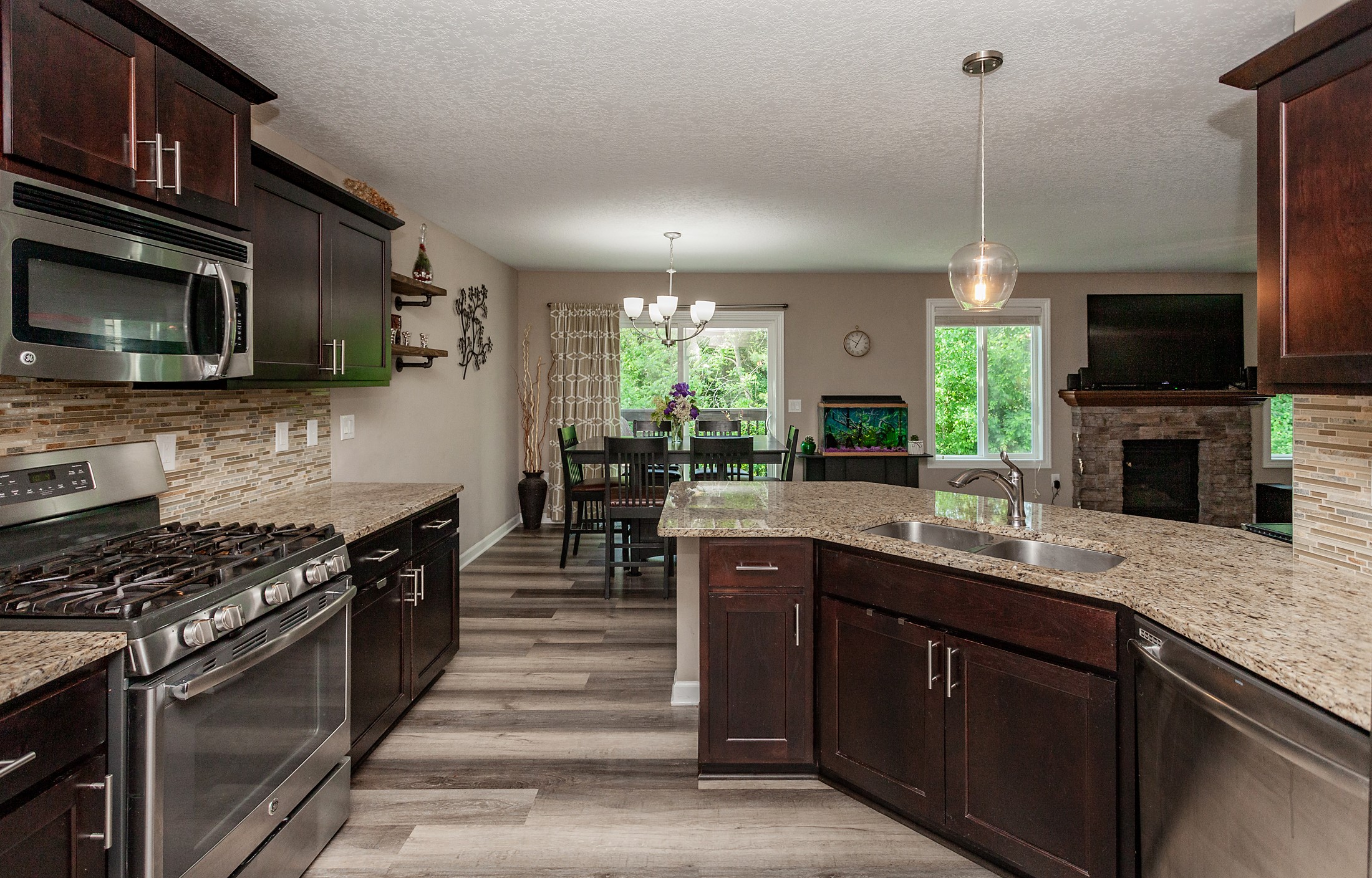 1707 Apple Lane, Indianola, Iowa image 12