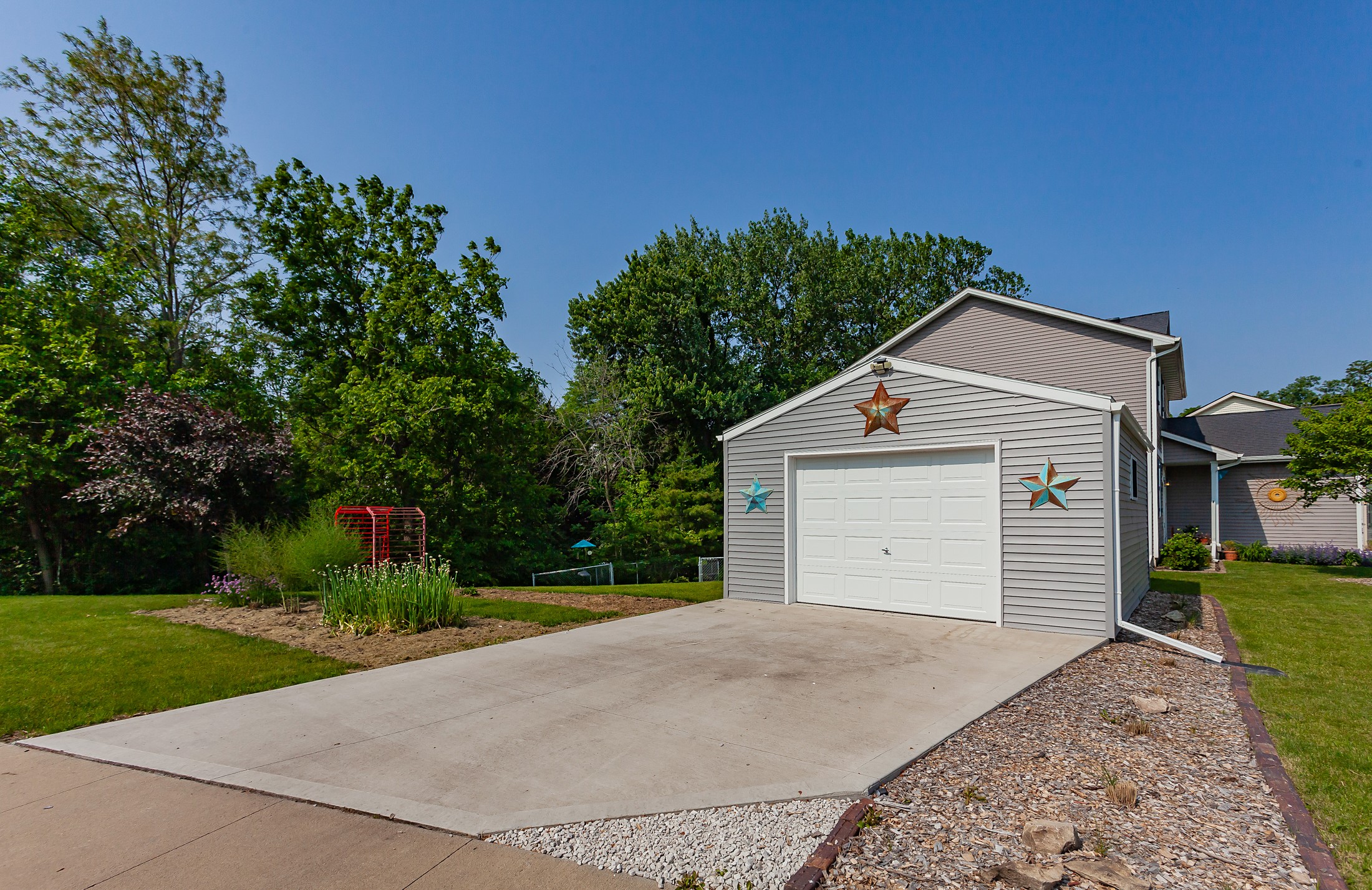 1707 Apple Lane, Indianola, Iowa image 4