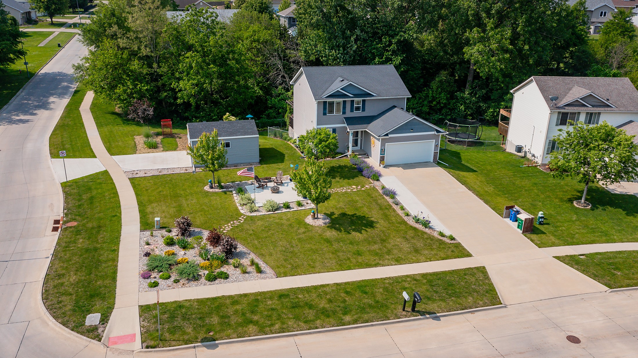 1707 Apple Lane, Indianola, Iowa image 2