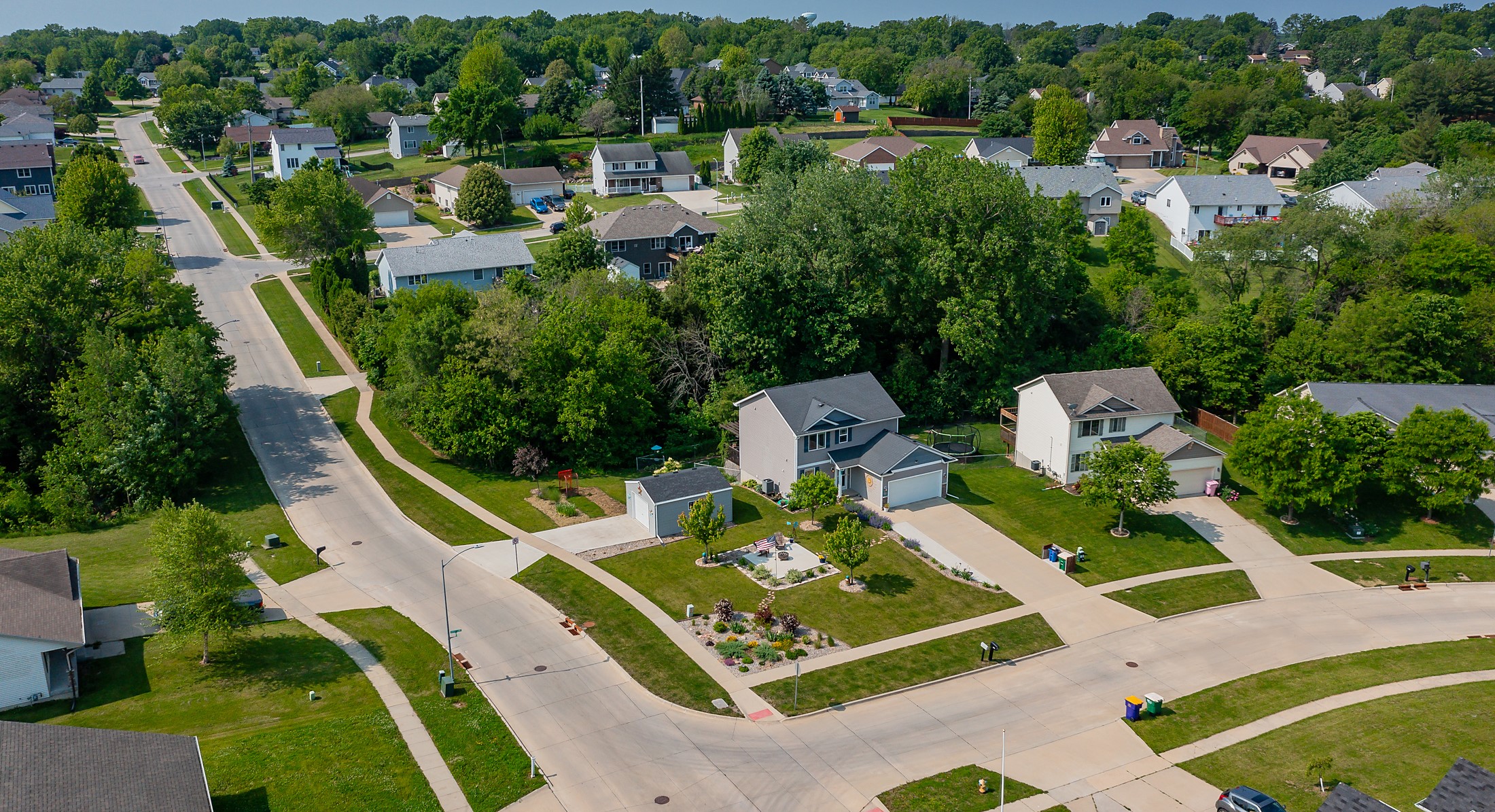 1707 Apple Lane, Indianola, Iowa image 32