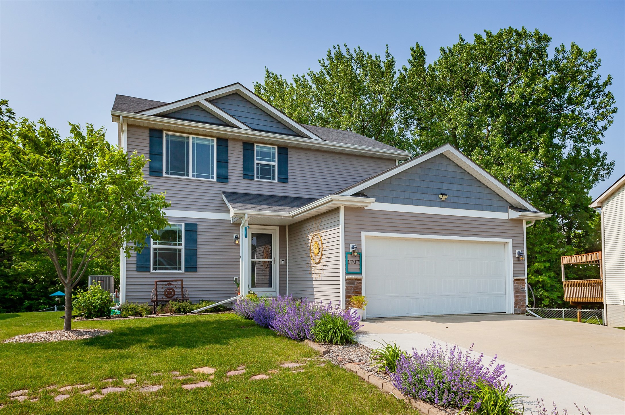 1707 Apple Lane, Indianola, Iowa image 3