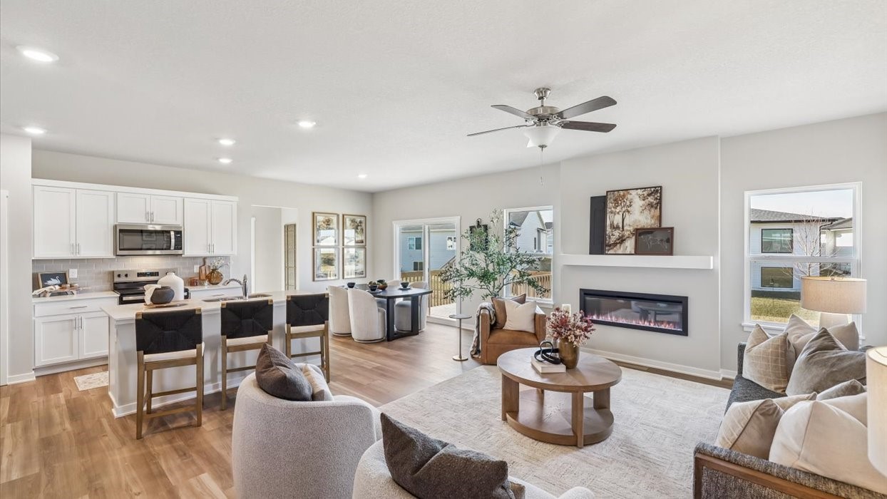 300 Kingfisher Court SW