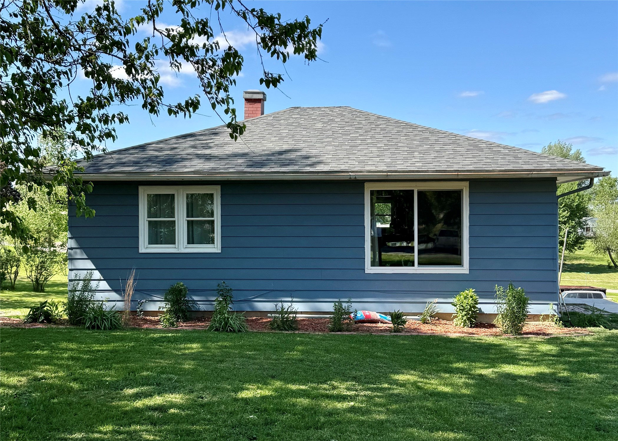 408 West Street, Lynnville, Iowa image 2