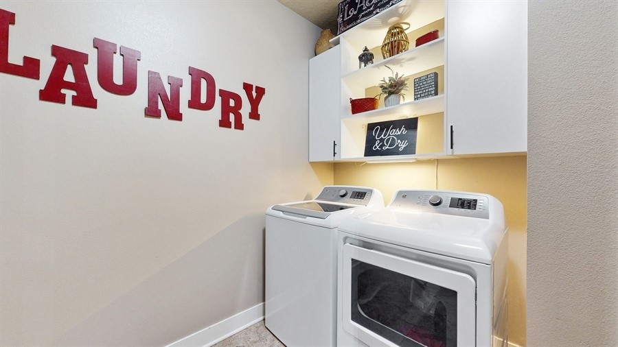 1408 Linden Circle, Adel, Iowa image 15