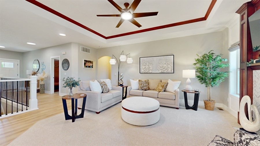 1408 Linden Circle, Adel, Iowa image 3