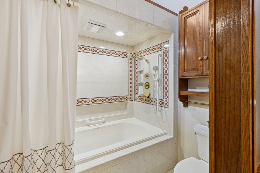 3919 Burr Oak Lane, Ames, Iowa image 16